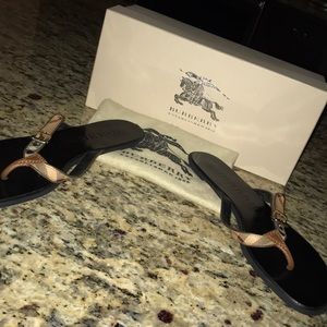 100% Authentic Burberry sandals